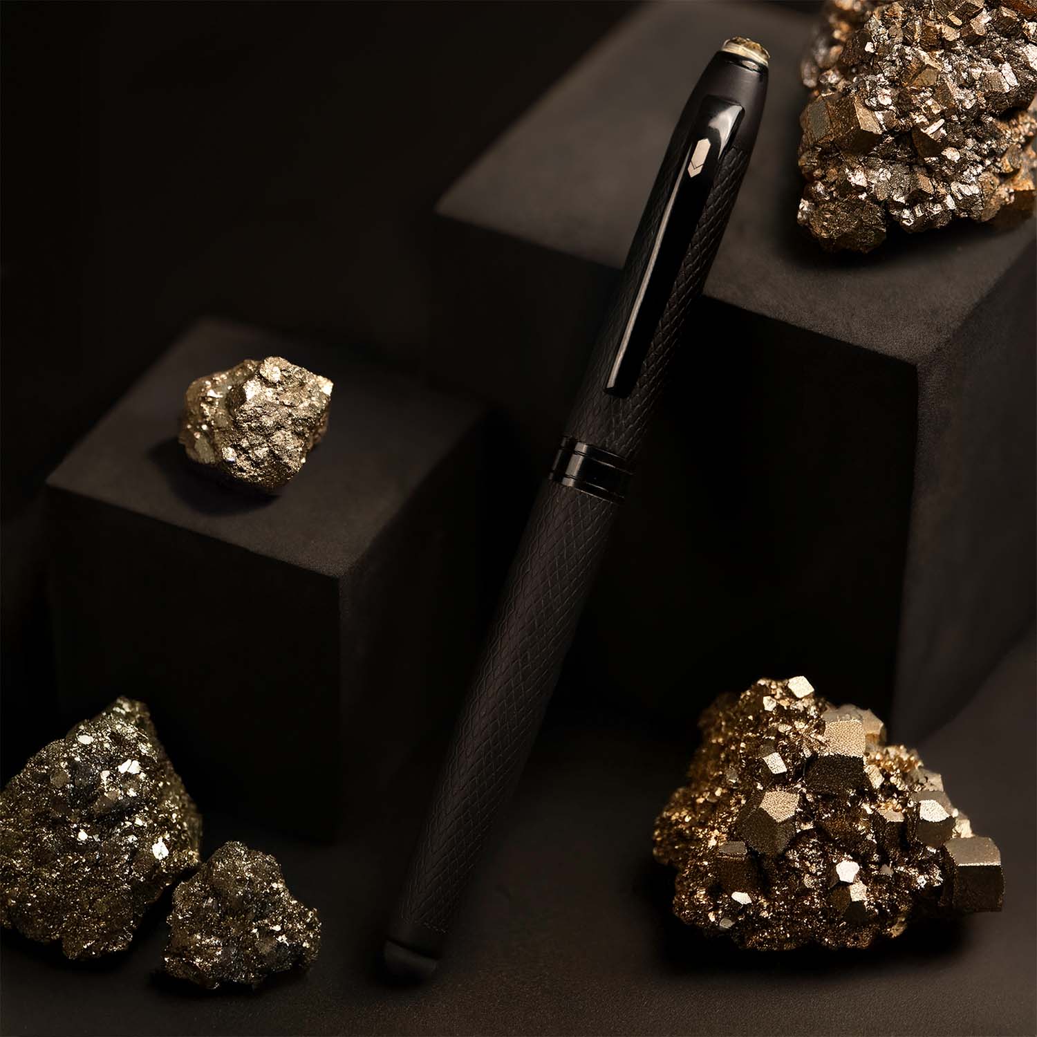 Matte Black Finish Pyrite 2 in 1 MagSnap Roller Ball Pen with Stylus Personalised