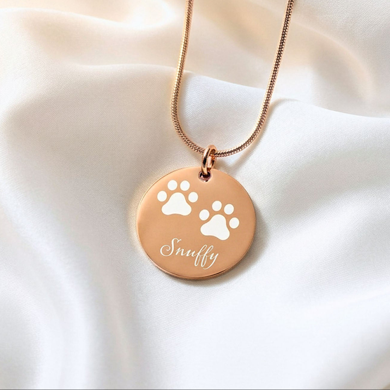 Cat Paw Circle Necklace Rose Gold