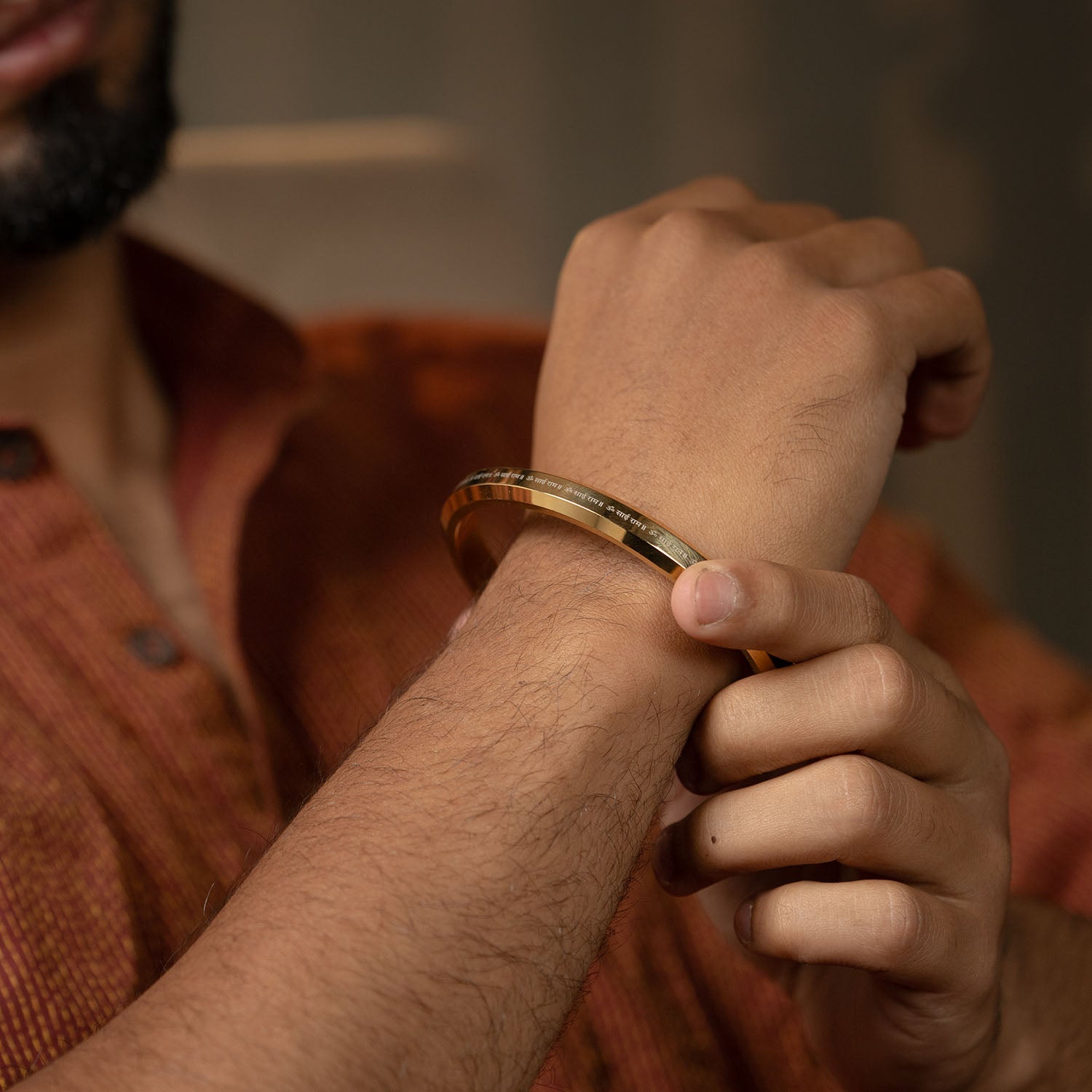 Om Sai Ram MicroCarved Round Flat Kada Gold