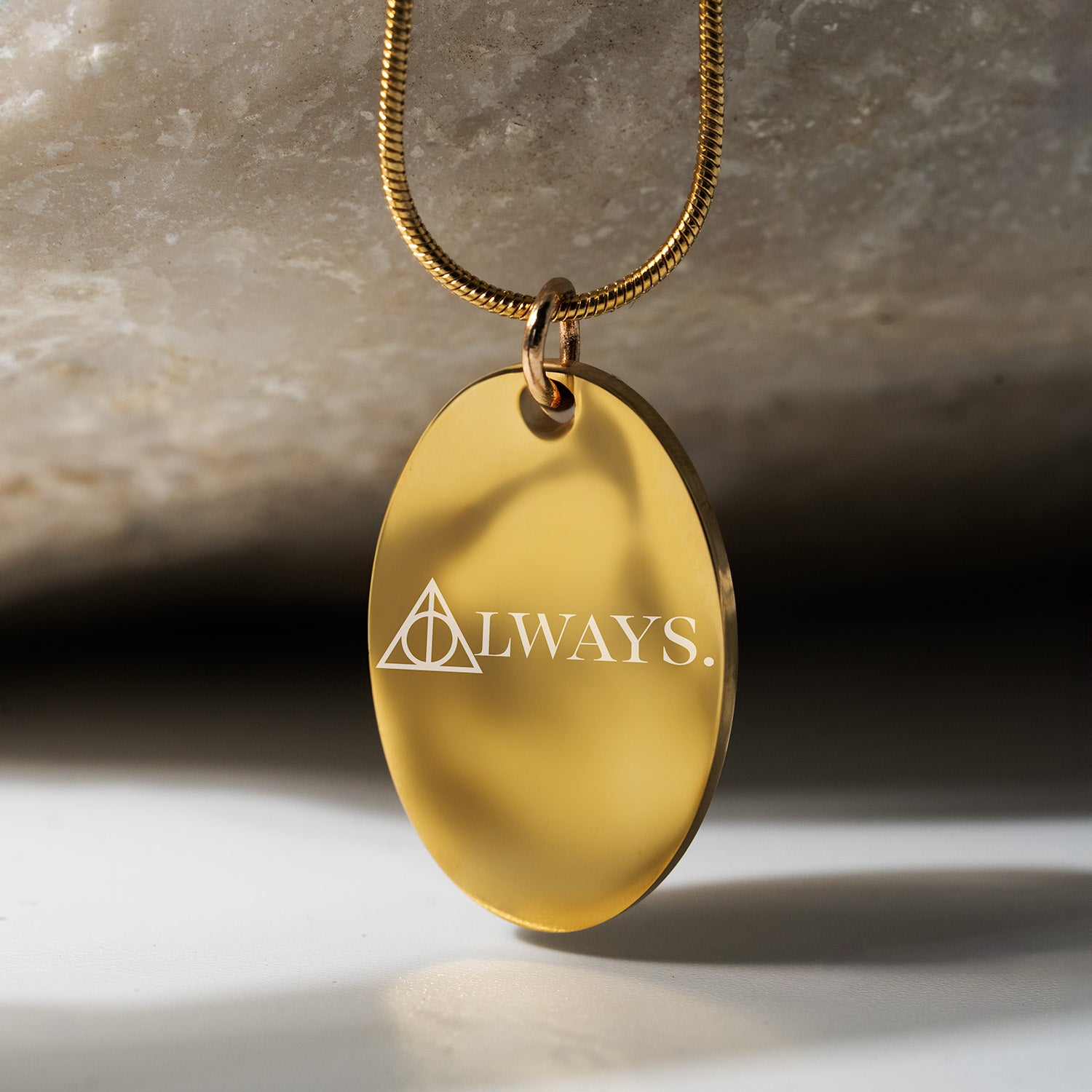 Always Oval Necklace Gold