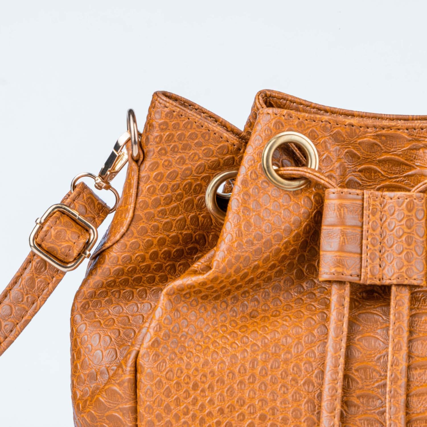 Cinnamon Brown Bucket Bag