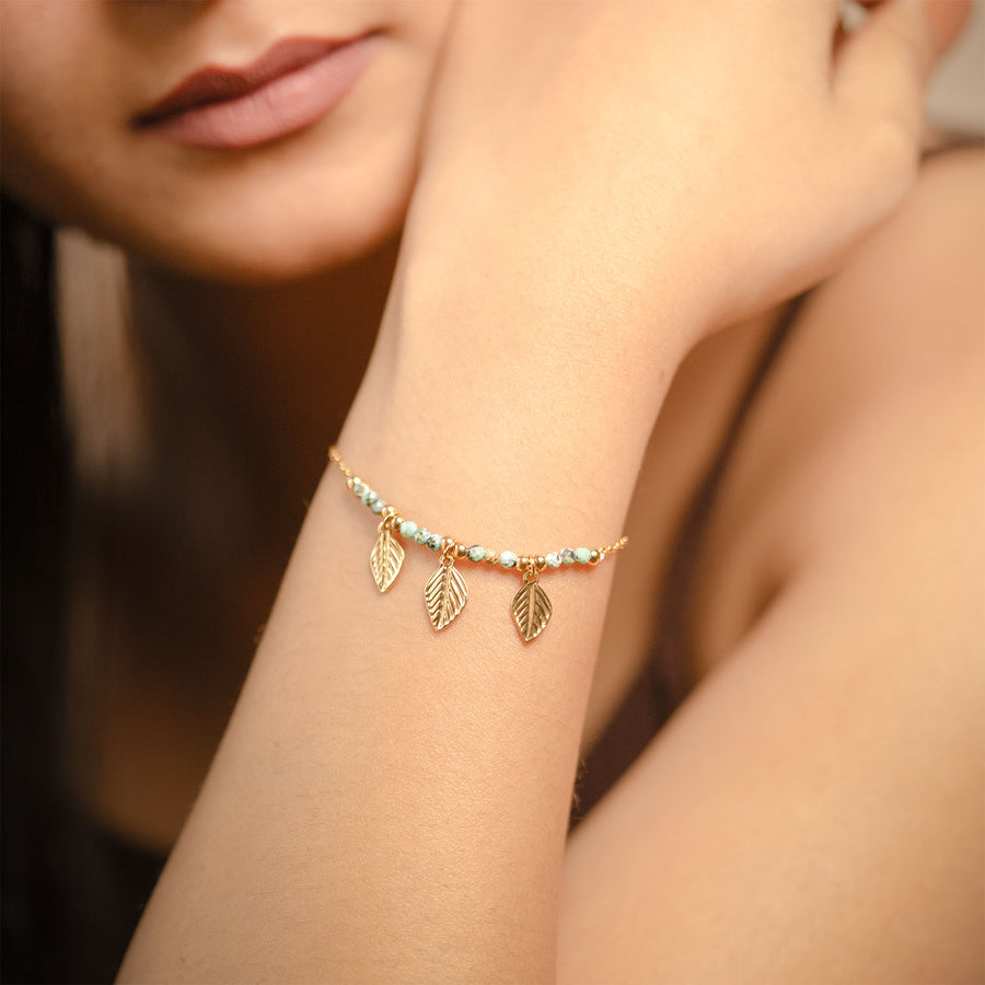 Oriana Minimal Leaf Drop Gold Natural Stone Adjustable Bracelet