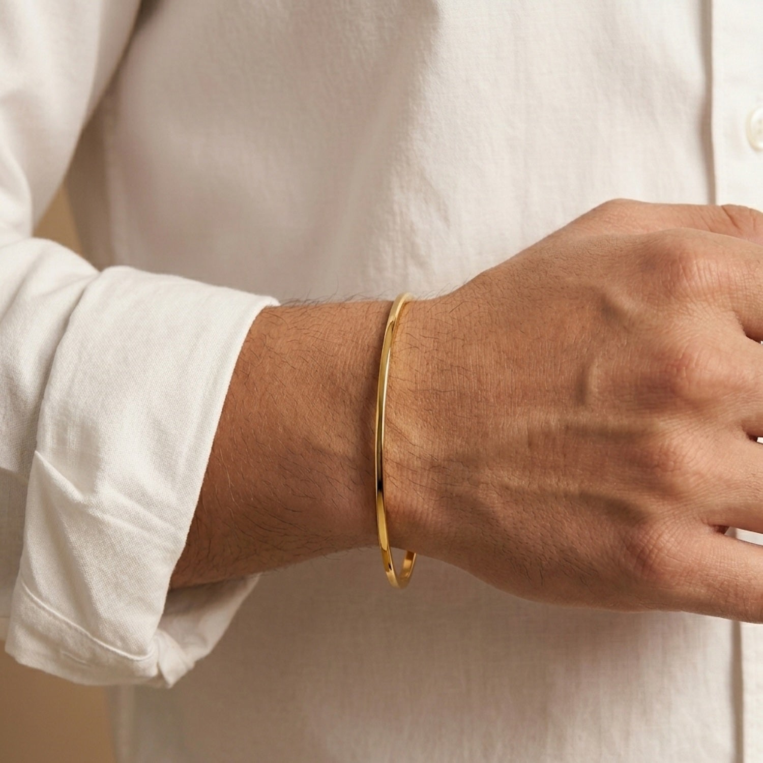 Round Curved Thin Punjabi Kada Gold